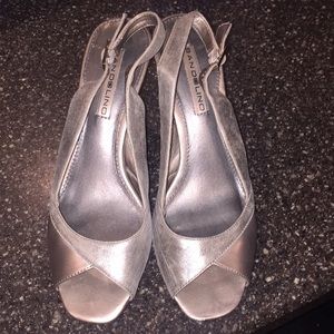 Bandolino sling back pumps